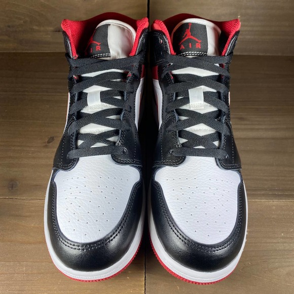 Air Jordan 1 Mid GS Black Gym Red Wmn's 8.5 / 7Y - Picture 9 of 9